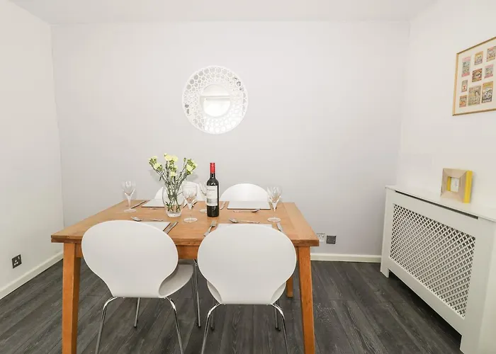 11 Camden Building * Kendal