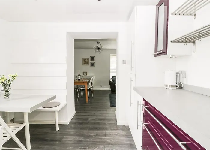 11 Camden Building Apartman *